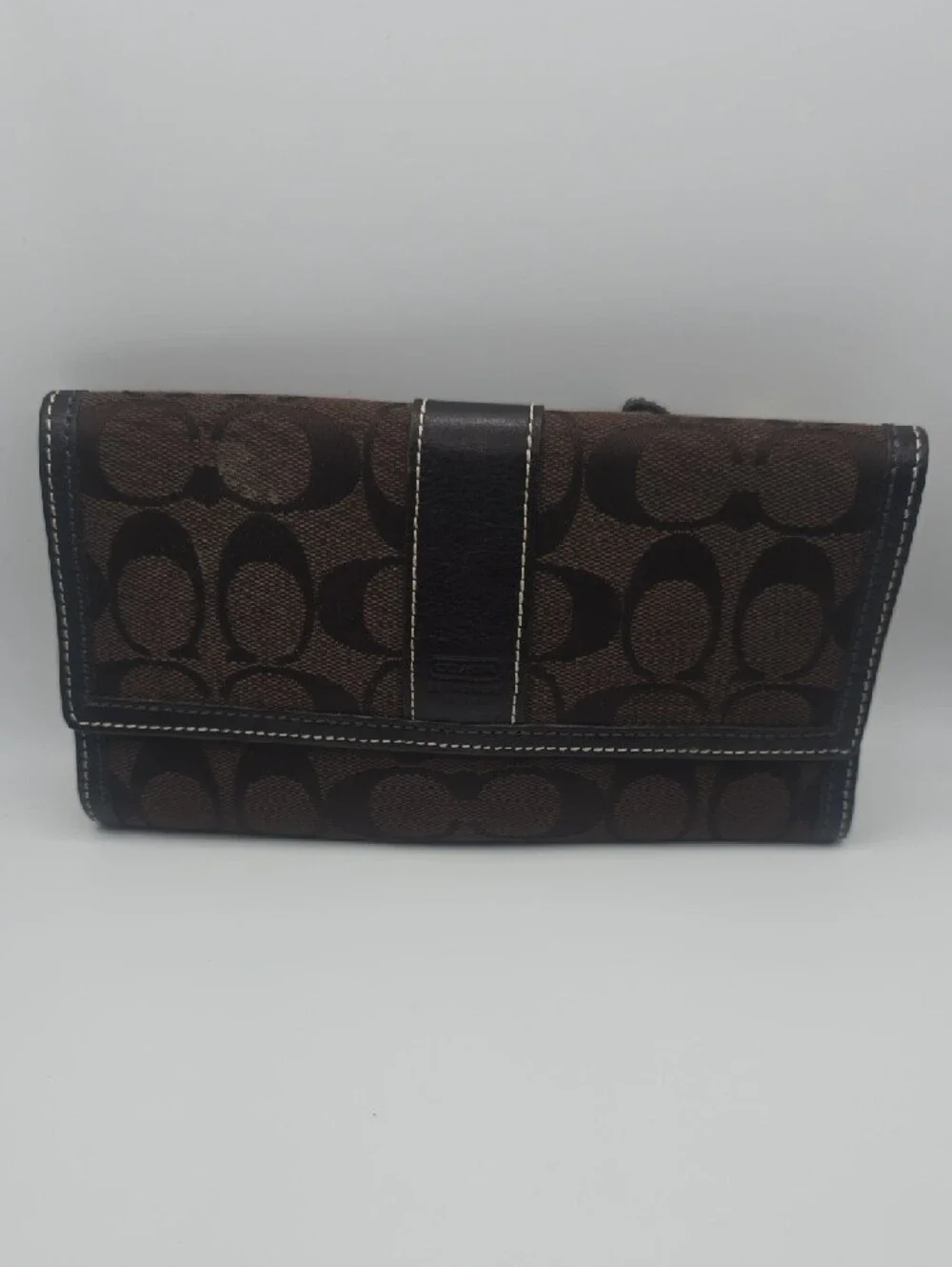 Coach Dark Brown Signature Mono Stitched Black Trim Long Snap Wallet (EUC)🖤
